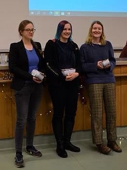Nina wins Poster prize